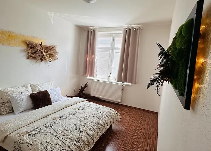 S Terasou Jako Doma I Mimo Domov Apartamento Ceske Budejovice